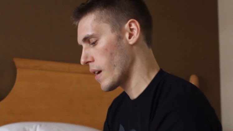pixieisrotting's tweet photo. these jerma pics look like those interviews they do at the beginning of gay porn https://t.co/YqTcrgCS77