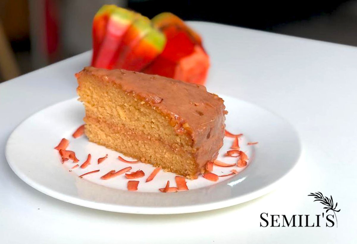semili_s's tweet image. For the sweet tooth! kashikeyo cake is the perfect dessert!

Available for Dine-in and Delivery

Available in 
Male', :  3005005
Hulhumale' and Phase 2 : 3355005

#cake #kashikeyo #screwpine