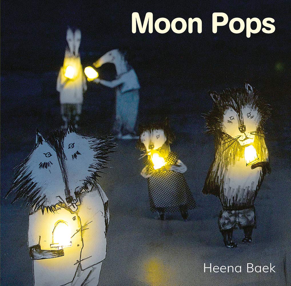 asian_futures's tweet photo. "The moon was melting!"
A very nice #Korean story, while we alternate between summer and winter...
'Moon Pops' by #HeenaBaek @heenastory
#moon #moonpops #Korean #KoreanBooks #picturebooks #childrensbook #KoreanChildren #KoreanArt #KoreanIllustration #KoreanStory https://t.co/SP9Guxntom
