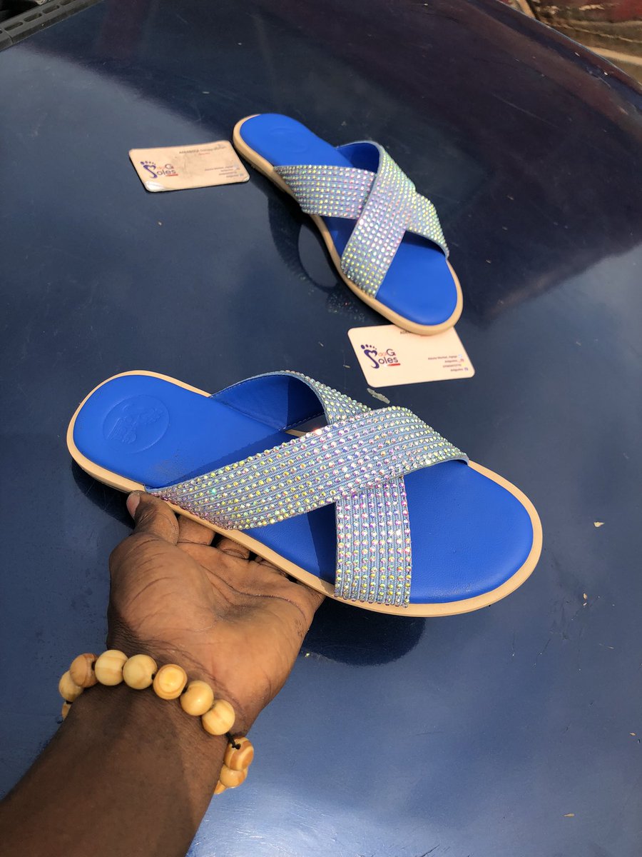dolgsoles's tweet photo. Rhinestone Criss Cross For the Queens
Walk in luxury
Available in different and preferred colors… 
Call or WhatsApp: 07065072770

#lekkirally #ikeja #Lagos #abuja #dolgsoles #viraltweets https://t.co/PuDV5OeFoJ