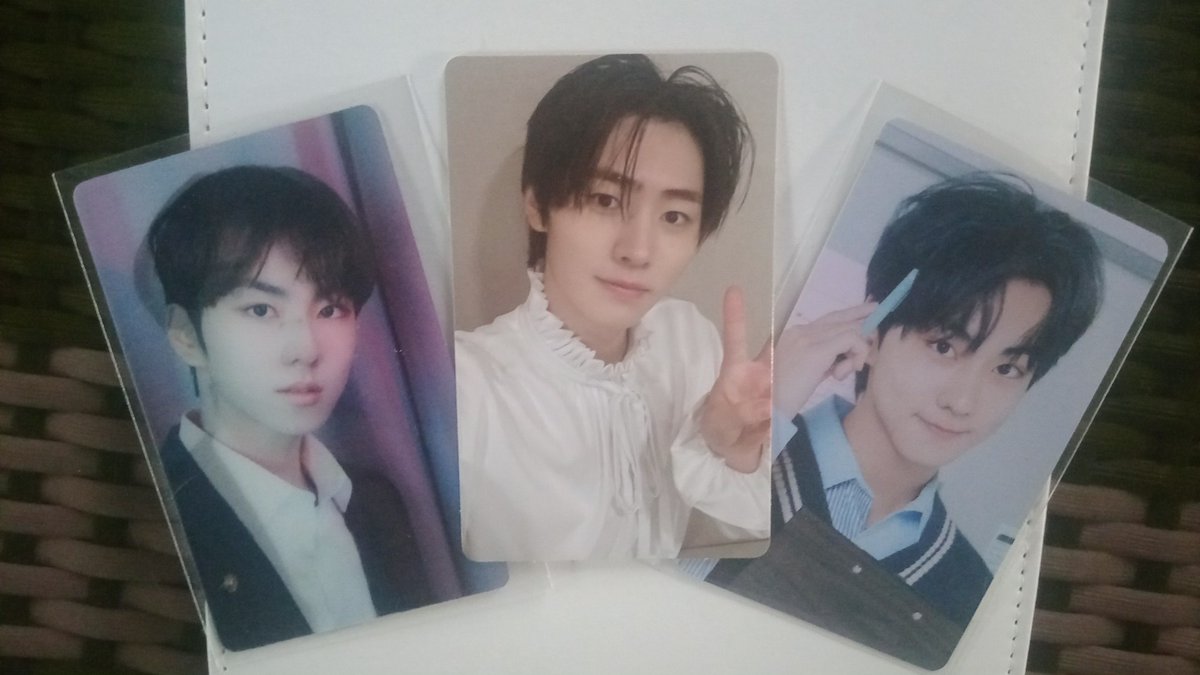 kent_be_yours's tweet photo. 🎁 #blesshing

3 winners of the ff. photocards
•Jungwon B:C HYPE Lenti
•Jungwon Ggu Ggu NRPC
•Sunghoon D:A YET Selca (has dent)

simply like and rt all of my bentables under #shindahan 

ends: once EVERYTHING is sold!!
to be drawn via twtpicker

good luck!! https://t.co/XBUg2i81Dn
