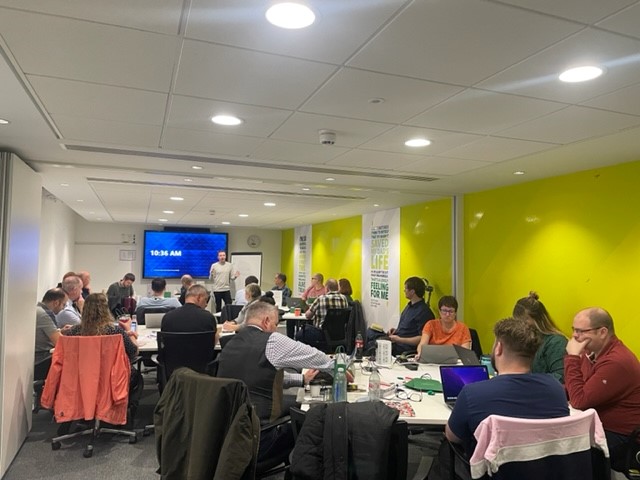SJAEPRR's tweet photo. Now for some Sunday #Exercise... Joe our Training &amp; Exercise Lead is running this session all about excising, how to run an Exercise and much more!

#EPRR #LiveExercise #TableTop #Testing #Learning #Growing https://t.co/ObpNxmKW67