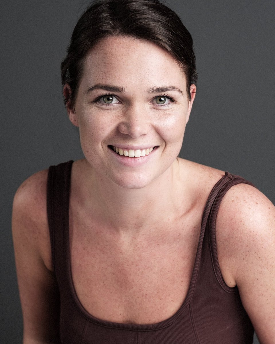 LIPAActors2024's tweet photo. Introducing Katrine Bennie✨ 
Spotlight: https://t.co/L18xXpqiDl
#seekingrepresentstion #ukactor #2023graduate https://t.co/vXkE2vzStx