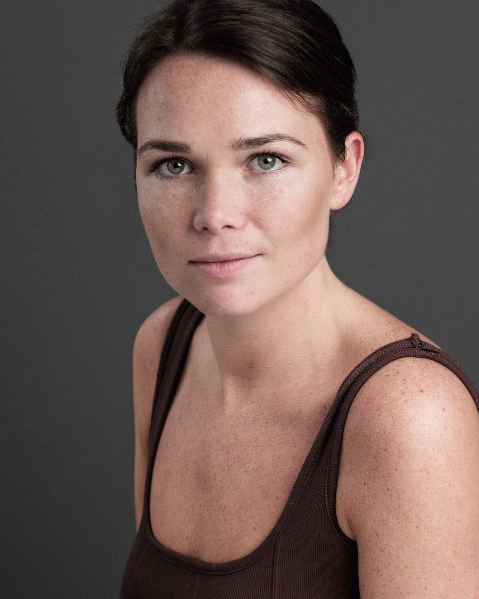 LIPAActors2024's tweet photo. Introducing Katrine Bennie✨ 
Spotlight: https://t.co/L18xXpqiDl
#seekingrepresentstion #ukactor #2023graduate https://t.co/vXkE2vzStx