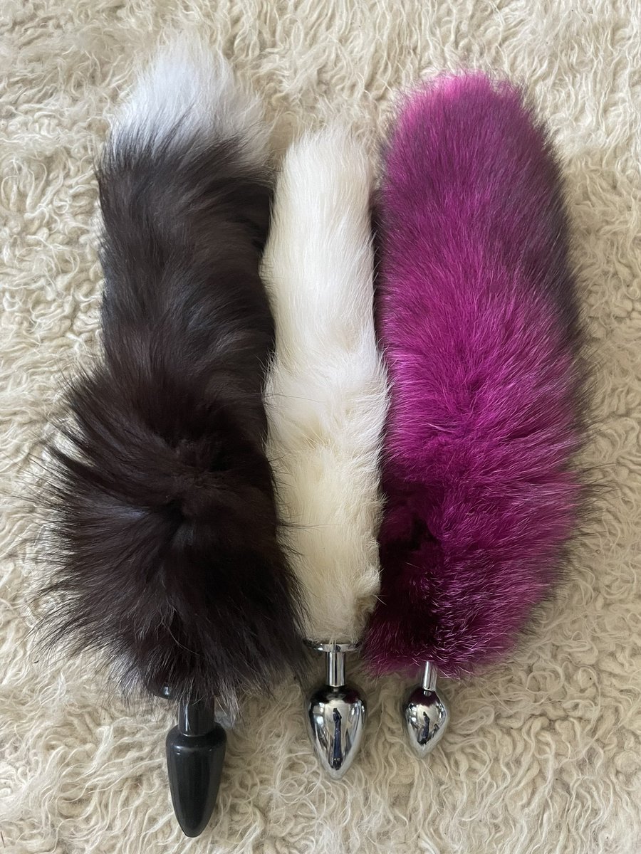 MrMDLeather2016's tweet photo. Unleashing the Fox 🦊 and cat 🐱 and wolf🐺 #showupandshowout😈 #primalPlay #pupPlay #KINGkinkster👑 #TrustDaProcess⏳ #buttPlug #buttstuff #buttplugfun #buttpluged #furries https://t.co/HXhcSbsqy2