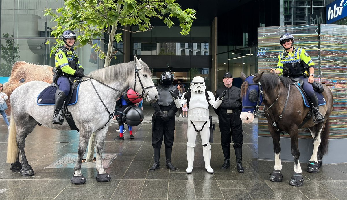 WA Police Force Mounted tweet media