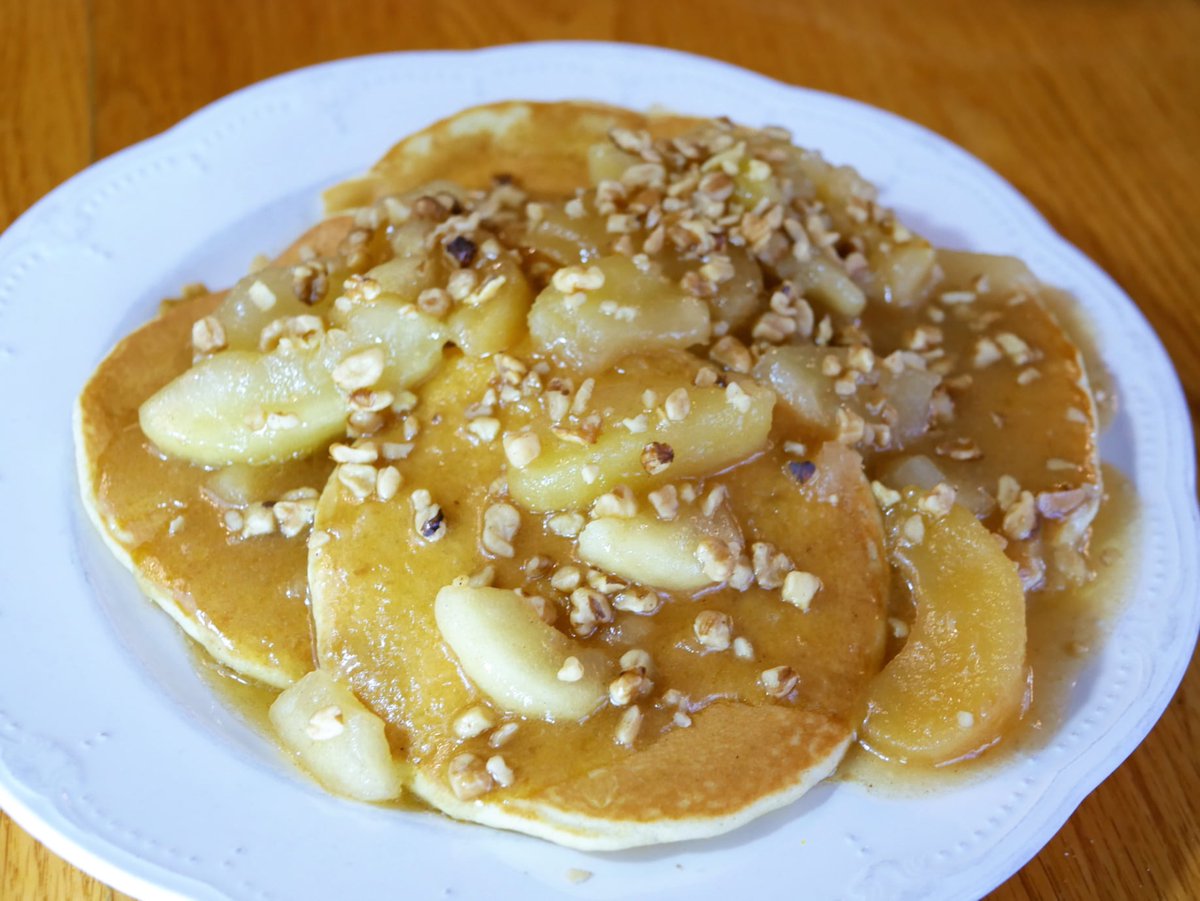Apple Walnut Pancakes Buttermilk pancakes topped with sliced apples and walnuts in our warm maple butter
.
Hearth N' Kettle - Breakfast any time!
MENU:  tinyurl.com/CCHnKMenu 
CCR: capecodderresort.com