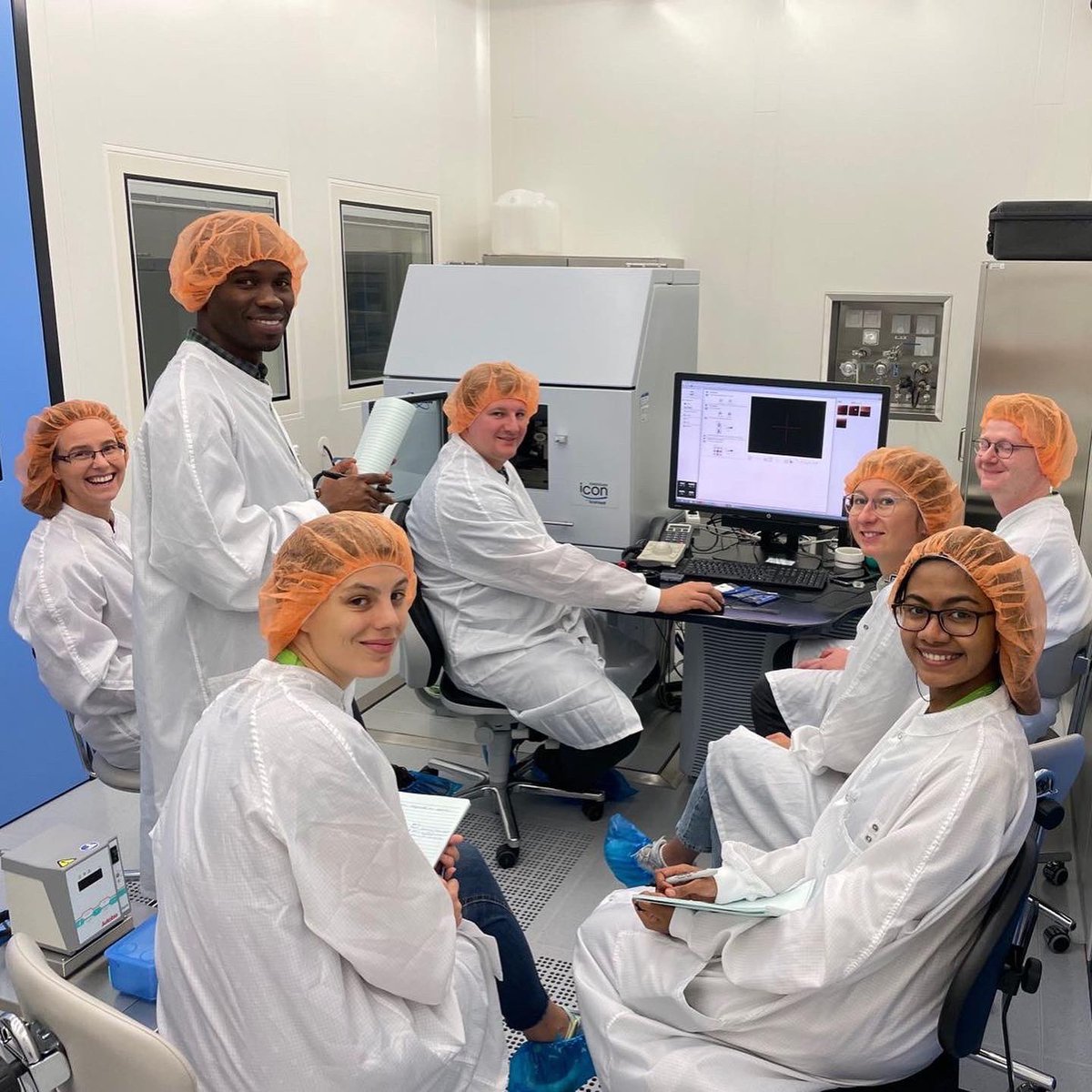 AFM Workshop at @CEITEC_Brno @VUTvBrne successfully ✅ Workshop was designed especially for #atomicforcemicroscopy users 🔬 Kudos to the main organizer Evelína Gablech 👏🏻 #CEITECScience #CEITECNano #nanoscale #researchinfrastructure