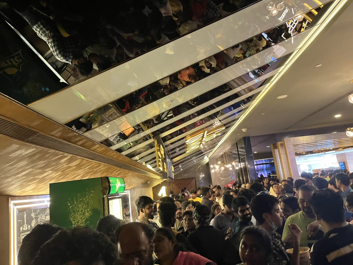 KManisah's tweet photo. @_PVRCinemas @INOXSupport more than 30 mins waiting outside due to cleaning progress in Inox screen 1 at marina mall. Show time is 03:35pm but they allowed us to enter at 03:40. No seats to sit outside. Worst experience https://t.co/BZK6fNhmHD