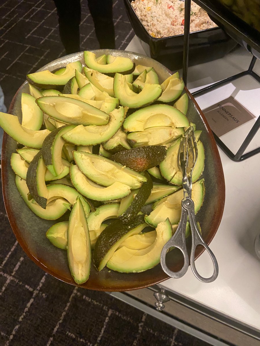 Kako veš, da si v ta dragem hotelu?