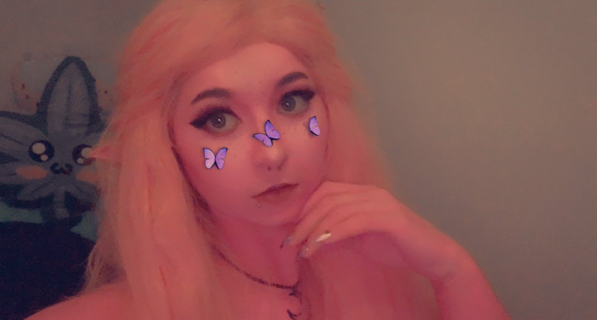 CelesteStar69's tweet photo. Hereโs a little sneak peak at next weeks content ๐ #egirl #alienprincess https://t.co/zRMEQCMi2b