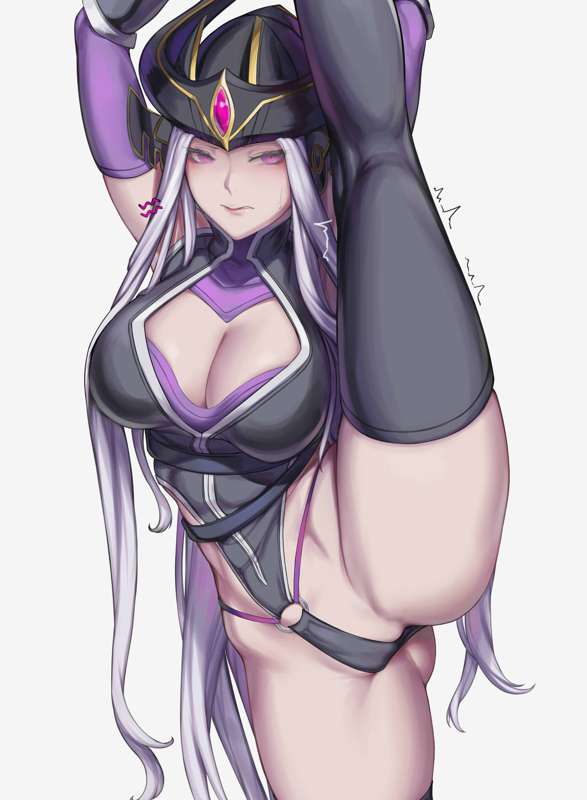 "What are you staring at huh?! 💢 

Even a mage's gotta stay in shape somehow..."

#LOLRP #SeductiveSunday #FutaRP #LewdRP