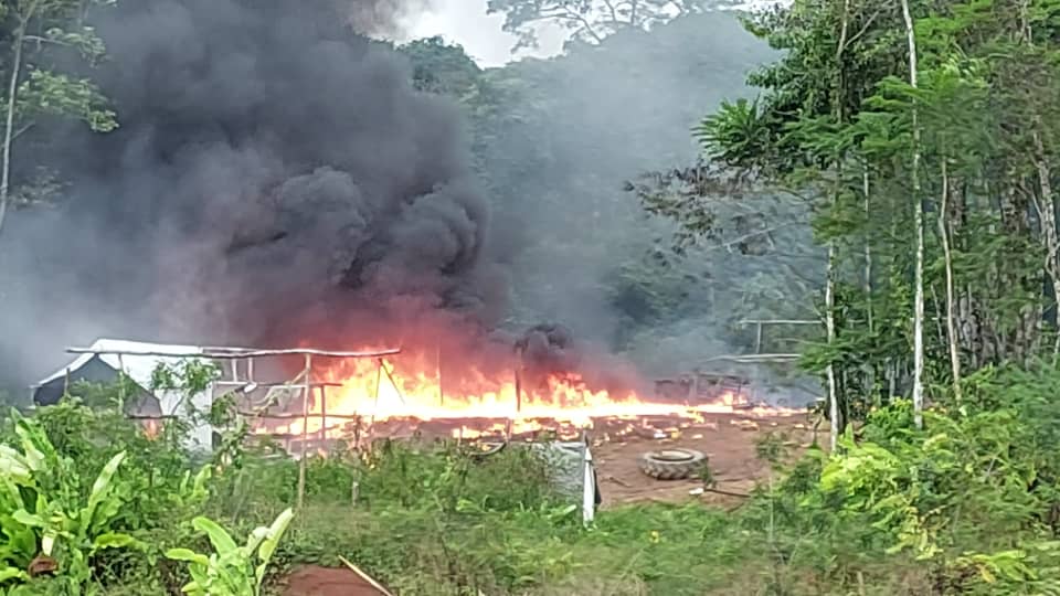 dhernandezlarez's tweet photo. FANB garantizando nuestra soberanía nacional. Venezuela es territorio de paz ! No permitiremos la instalación de bases ni campamentos con fines militares ni armamentistas asociados al narcotráfico, trata de personas o minería ilegal. https://t.co/5sg4WknrbG