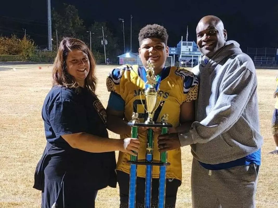 amac_smith13's tweet photo. Congrats to the 10U Louisville Jags on their UNDEFEATED RCYFL run! Regular Season Champs and Tournament Champs.
#LouJags #WelcomeToTheJungle #classof2030 #Regularseasonchamps #rcyfl #differentcurrent #rivercityflow #TournamentChamps #TeamLJ https://t.co/OE6d0ljMFI