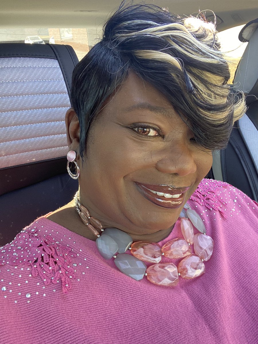 MiracleSDiva19's tweet photo. 💕🌹💕#BreastCancerAwareness
#PinkOutSunday G’Morn’n 💕 Enjoy Your Day https://t.co/mx80JZIK9g