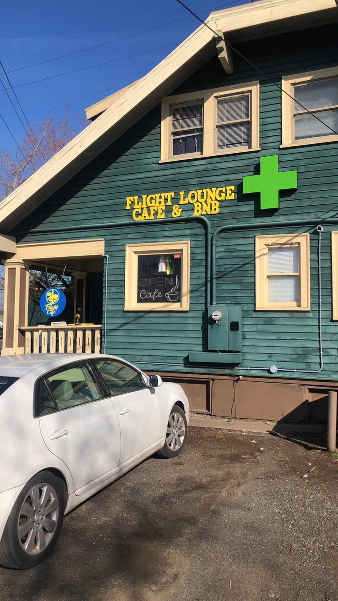 the_flightcafe's tweet photo. Sip ☕️ + smoke 💨 + Eat 🍽= #Redeyeflyt 

https://t.co/xQKrhRh9vb to join the club!!! 

5944 NE Sandy Blvd 
Portland, OR 
Open 10-2pm TUES thru FRI
10 - 3pm SAT &amp; SUN
Closed Monday
Private/Social #Membersonly #socialconsumption #cannabiscafe #portland #redeyeflights #redeyeflight https://t.co/h4mzmd70Ca