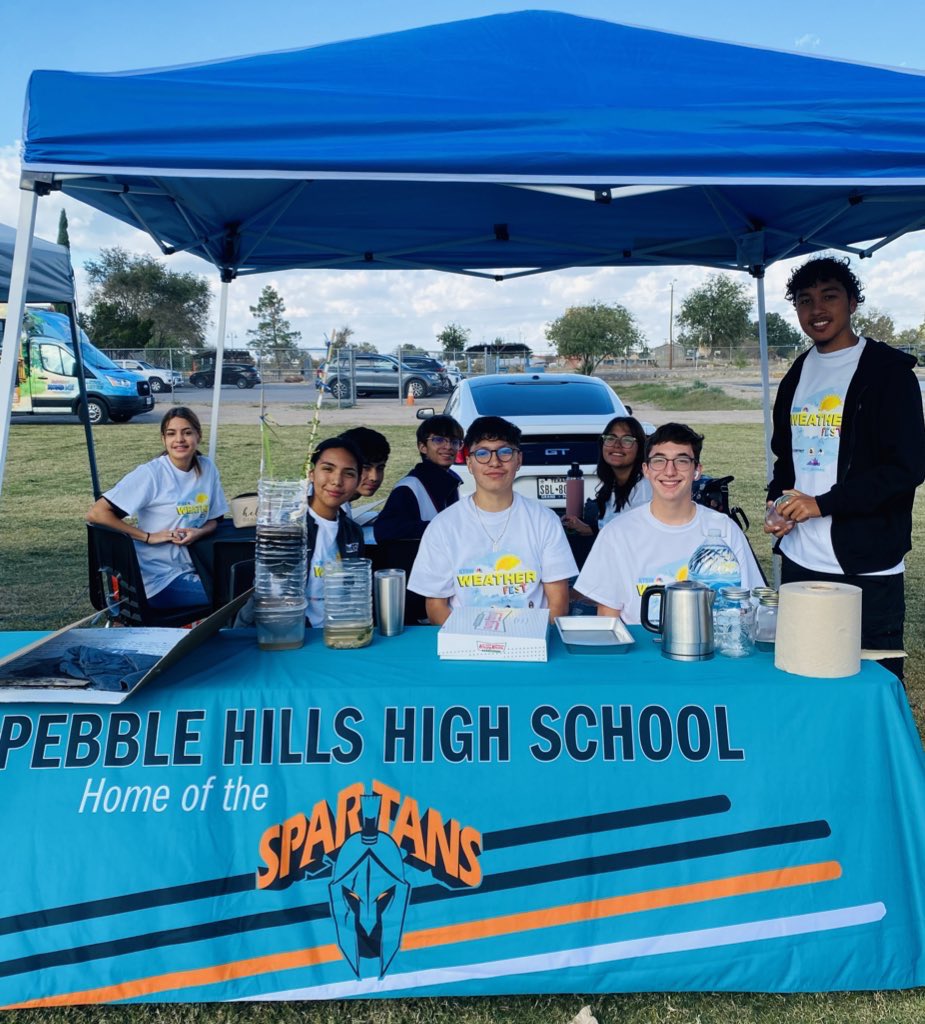 MLerma_PHHS's tweet photo. Pebble Hills Spartans representing at KTSM WEATHER FEST!! Team 1 demonstrating From The Roots Below To The Clouds Above, Team 2 demonstrating Exhaust Gas vs The Atmosphere!!!! @PHills_HS @FMcDonald_CI @M_Duarte_PHHS https://t.co/TN96vQqh1R