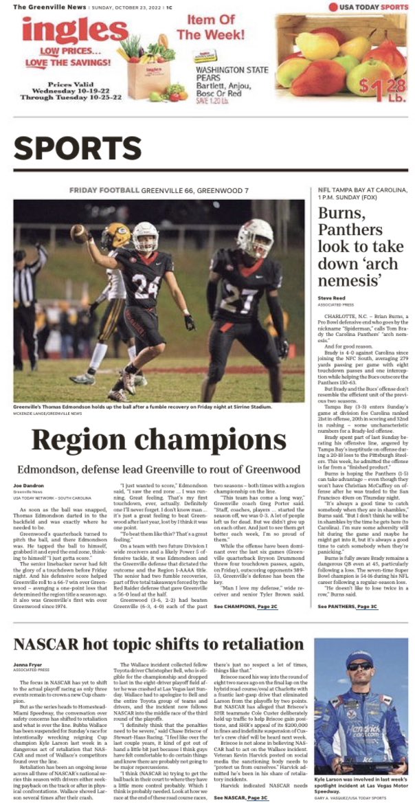 In today’s print edition of The Greenville News. “Region Champions” @GHSFootball2/@GHS_Raiders beats Greenwood for the first time since 1974. And Greenville is Region 1-4A champs. greenvilleonline.com/story/sports/h…