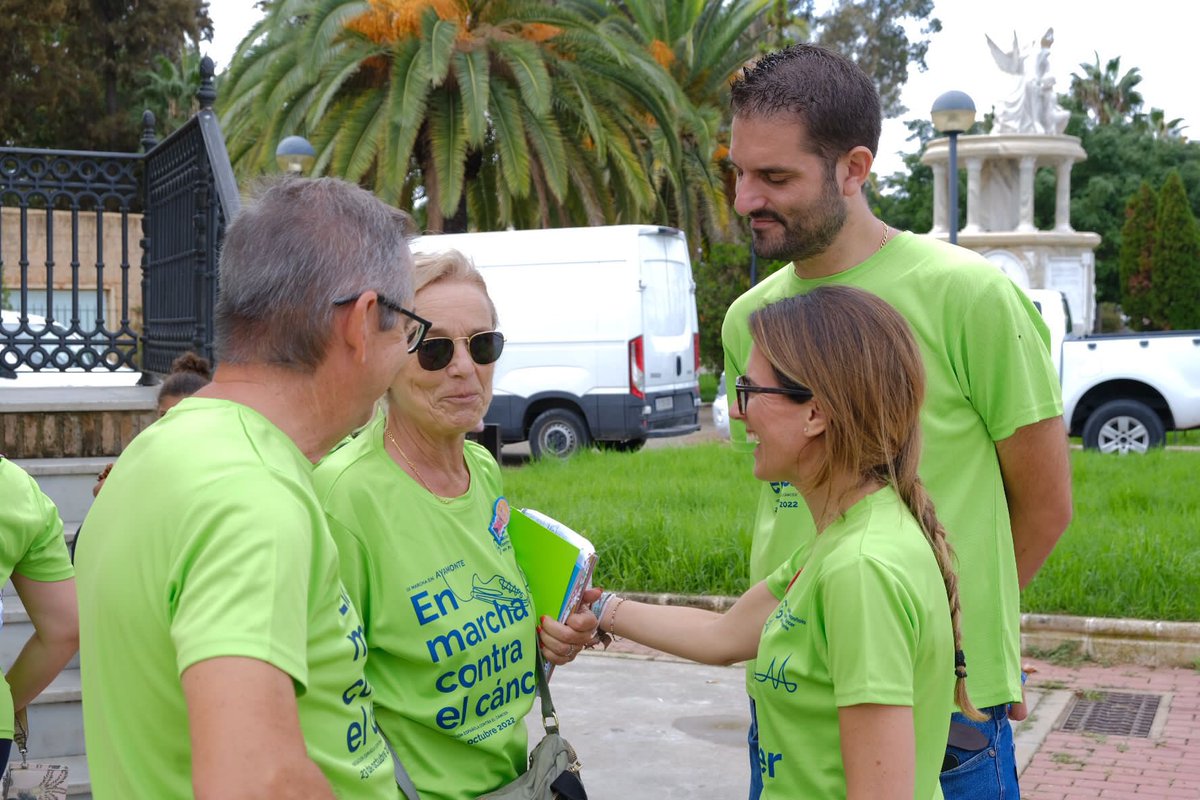 aytoayamonte's tweet photo. AYAMONTE SE TIÑE DE VERDE EN LA IX MARCHA SOLIDARIA CONTRA EL CÁNCER
Una gran marea humana ha recorrido este domingo Ayamonte tiñendo de verde💚,color que simboliza la lucha contra el linfoma, las calles de la ciudad con motivo de la IX Marcha Contra el Cáncer
AYAMONTE SOLIDARIA https://t.co/eMWDPV93tJ