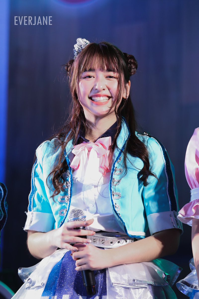 everjane_'s tweet image. ขอบคุณสำหรับทุกอย่างเลยนะ  🤍
ตั้งแต่วันแรกจนถึงวันนี้ 
ภูมิใจในตัวเธอมากๆนะ 

#JaneBNK48