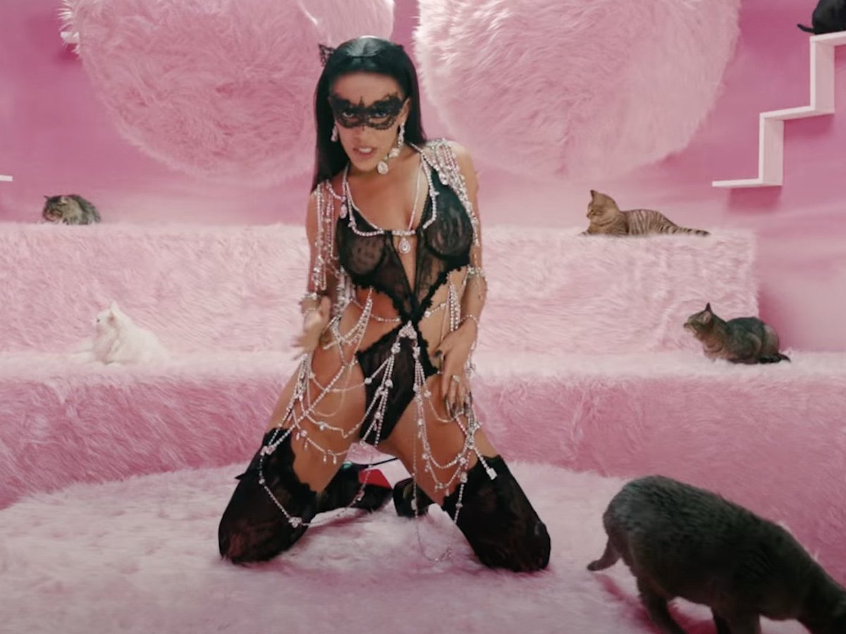 FinnaGoOff's tweet photo. The most obviously needed collaboration in music is Katy Perry and Doja Cat so why hasn’t it happened yet? https://t.co/90ZIp92JM2