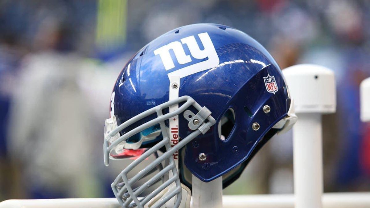 NFurris's tweet photo. @Giants vs @Jaguars today. Love both teams so I will watch from stands and root quietly. I do bleed blue, but teal is part of my life too! #giantsvsjags #NFL #torn #BleedBlue https://t.co/OmwkxyMrhN