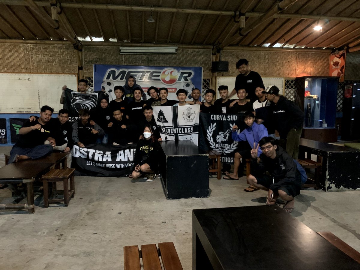 Terimakasih agendanya adick-adick.
<a href="/76_Studentclass/">Sleman Studentclass</a> <a href="/REALITA1976/">REALITA1976</a> 
Jaga semangat ini. ALE!!! ✊🏽