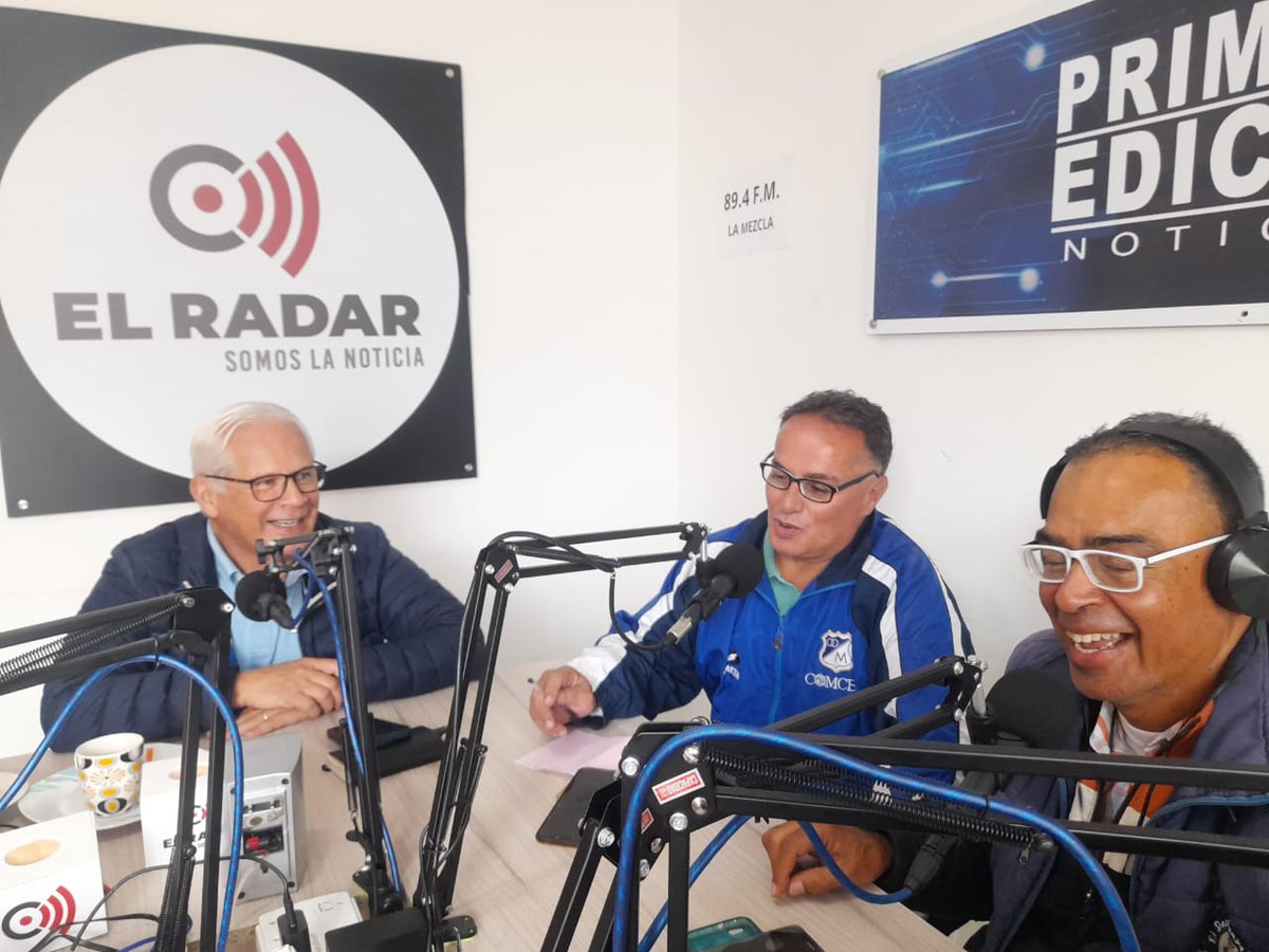 RadarNoticiasof's tweet photo. El alcalde de #Popayán @jclopezcastri estuvo de #djinvitado en #MezclaFM 89.4 fm, "estamos trabajando por dejar una ciudad más competitiva y con visión para los payaneses" https://t.co/YCt4IXHSBY