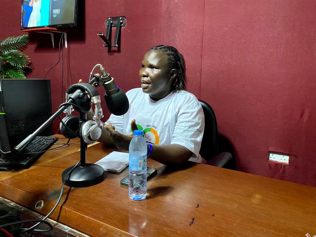 ESAFFUG's tweet photo. Small-scale farmers launched the farmer seed variety petition during the World Food Day 2022. 

They are calling on the Government to develop guidelines for registration of farmers’ variety &amp; popularize them among SSFs. 

Sign the petition here: https://t.co/sVlOqeDDg2 
#ESAFF20 https://t.co/OvJroaOhQd