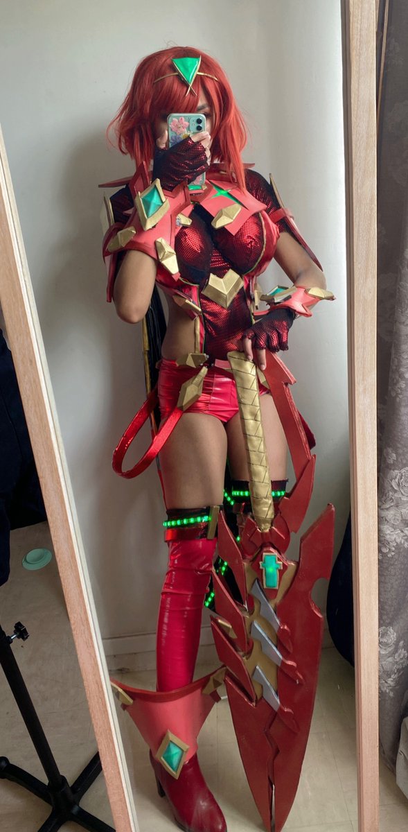 Peachi1307's tweet image. My handmade Pyra cosplay from Xenoblade Chronicles 2 ❤️
#XenobladeChronicles2 #ゼノブレイド2 #cosplay