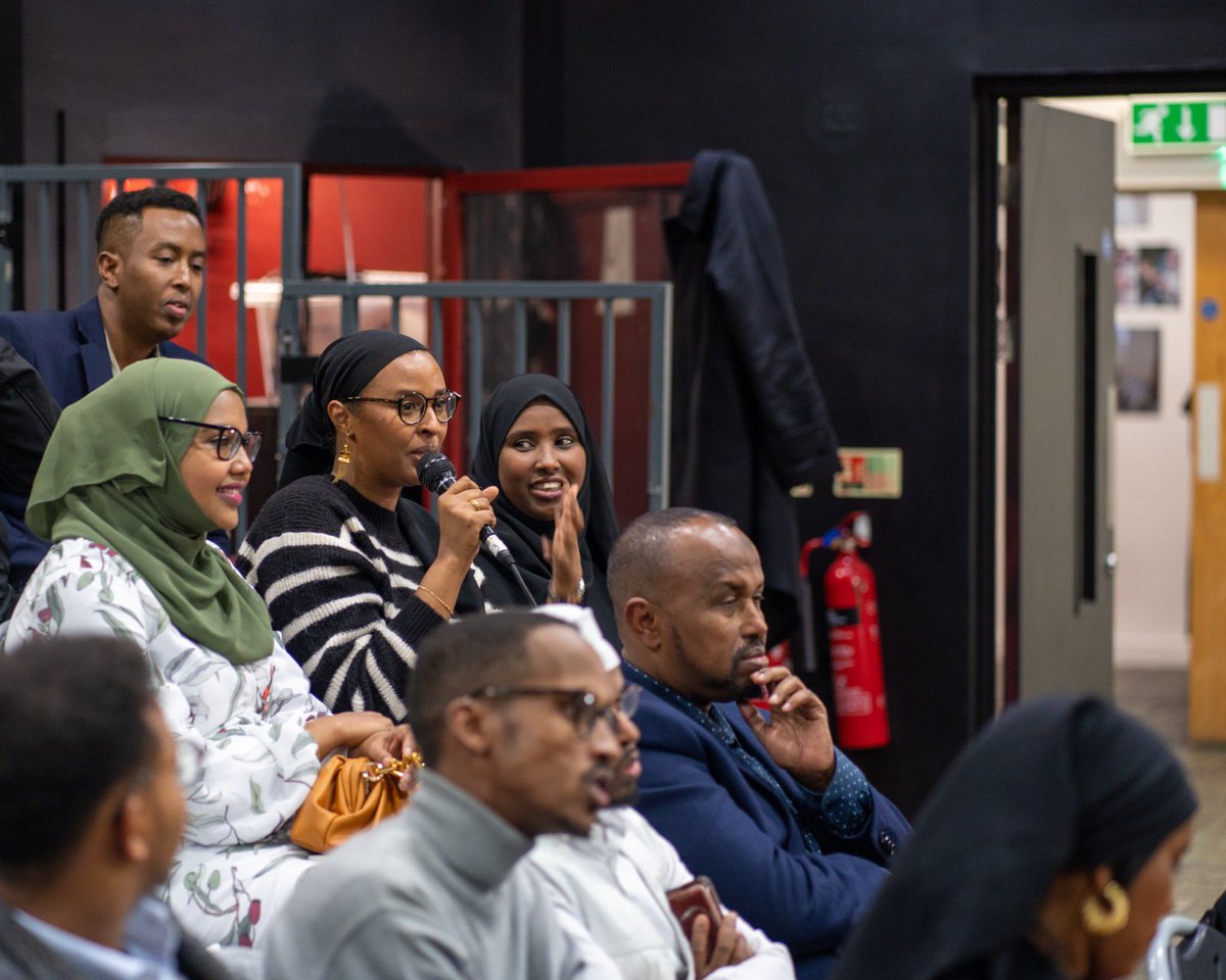 SomaliWeekFest's tweet photo. Saturday 22nd evening session with @HudaBanfas who shared segments of her travels with, her photography and her vision on heritage , culture and civilisation. Her session was chaired by @Ubah_Alii another trailblazer in her own way. #LiftHerUp #SWF22 #wildlifephotography https://t.co/yHe4Dftbto