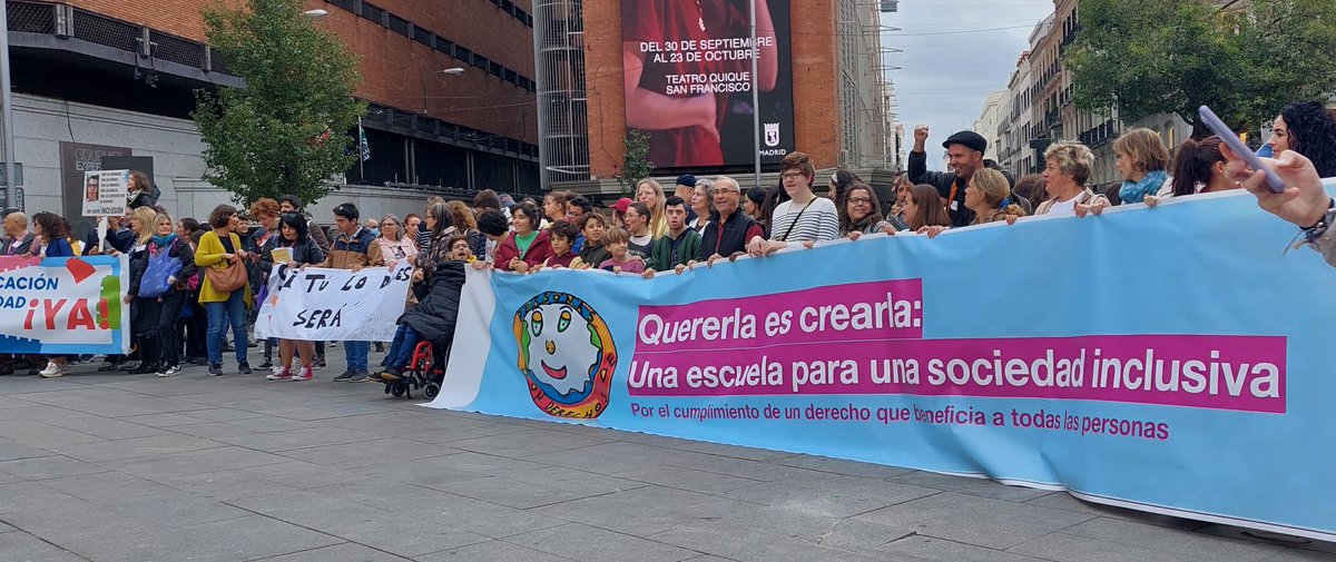 jesusmartinb's tweet photo. Las PERSONAS con DISCAPACIDAD queremos SER y ESTAR en España:
✅️La inclusión es un presupuesto irrenunciable para generar respeto y afectos entre personas. 
✅️La inclusión implica pertenencia, convivencia y apoyos.
✅️La inclusión es un derecho de todas las personas. https://t.co/FBUrfvu5nZ