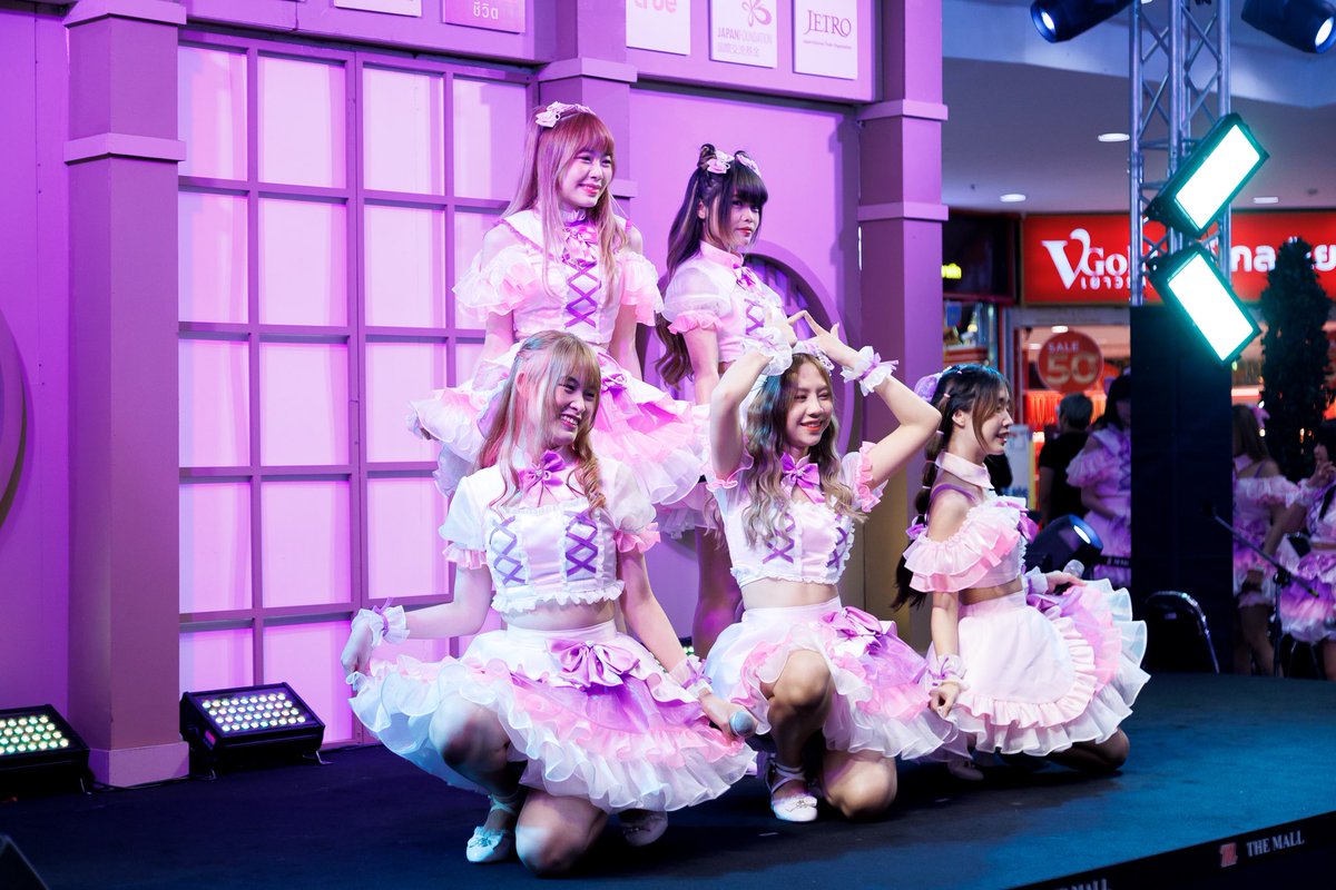 WissyOfficial's tweet photo. 📸รวมภาพประทับใจในงาน The Mall Japan Discovery 10th Anniversary ที่เดอะมอลล์บางแค เมื่อวันที่22.10.2022
ขอบคุณทุกๆกำลังใจนะคะ💖 #wisdomidol #wisdomidolth #sisterwisdom https://t.co/DOZZ7eyS6U