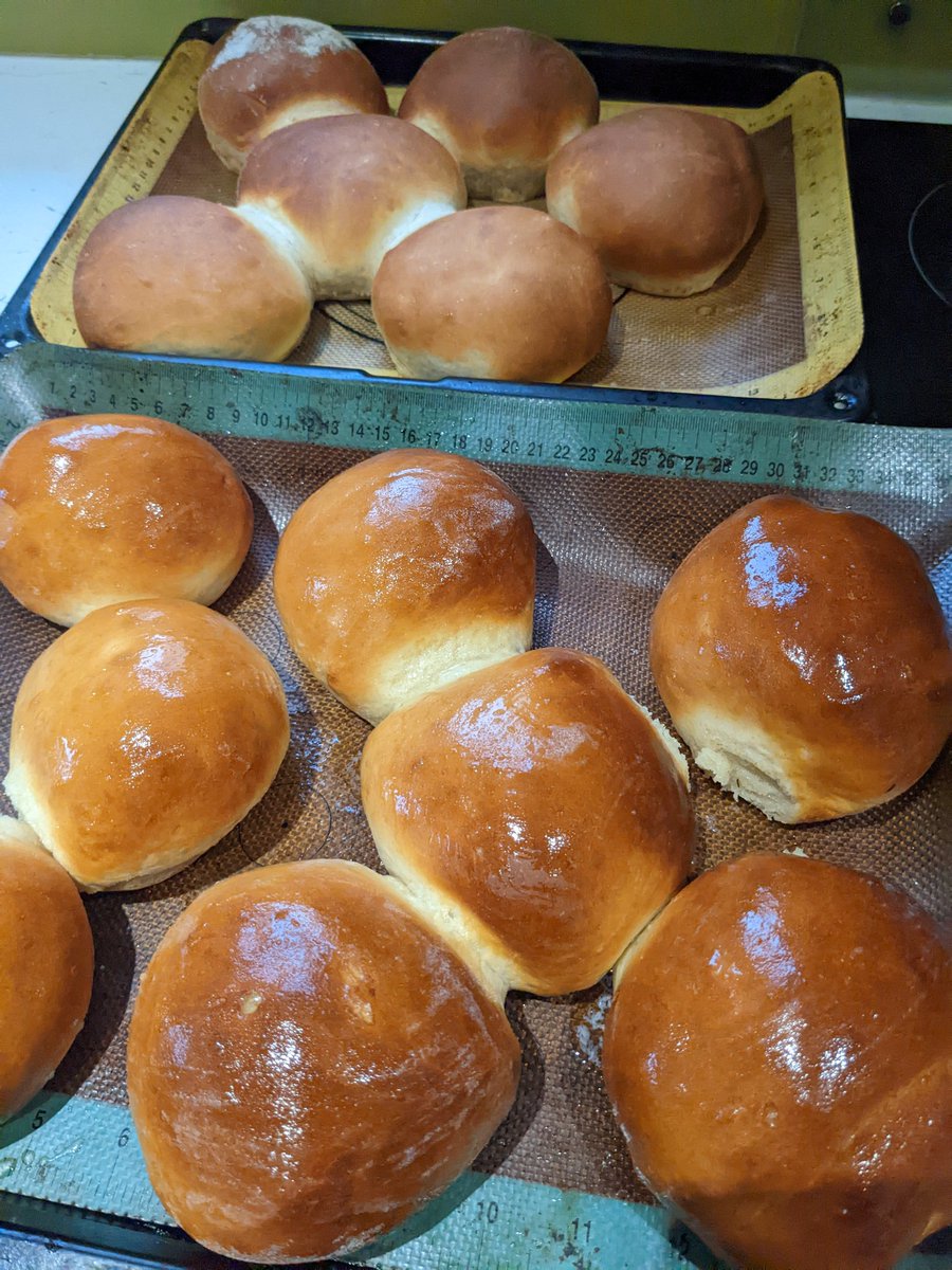 chefinyork's tweet photo. Added some butter to the milk bread recipe and glazed the front ones too just need them to hurry up and cool to taste. #bread #york https://t.co/qZMfOJjehX