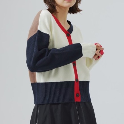 長澤まさみ さん衣装】 📺新ドラマ #エルピス/ «明日22:00スタート