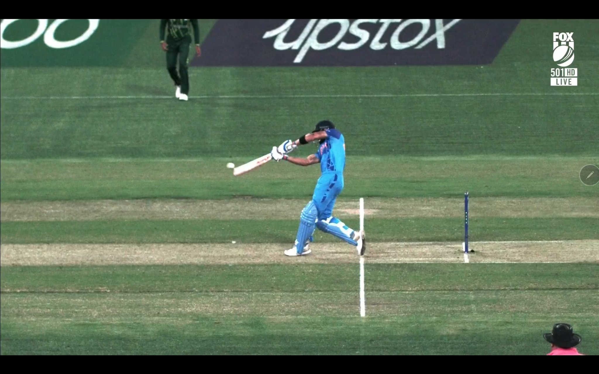 Brad Hogg on Twitter "Why was no ball not reviewed, then how can it