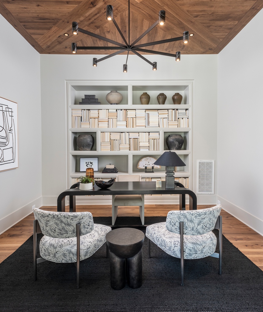 Today is the last day of the 2022 Pinnacle Financial Partners Parade of Homes at @rosebrookebrentwoodtn. All homes will be open from 10AM-6PM. Come by and say hi!

#alegendaryparadeofhomes #rosebrookeparadeofhomes #rosebrookebrentwood #nashvilleparadeofhomes #homeoffice