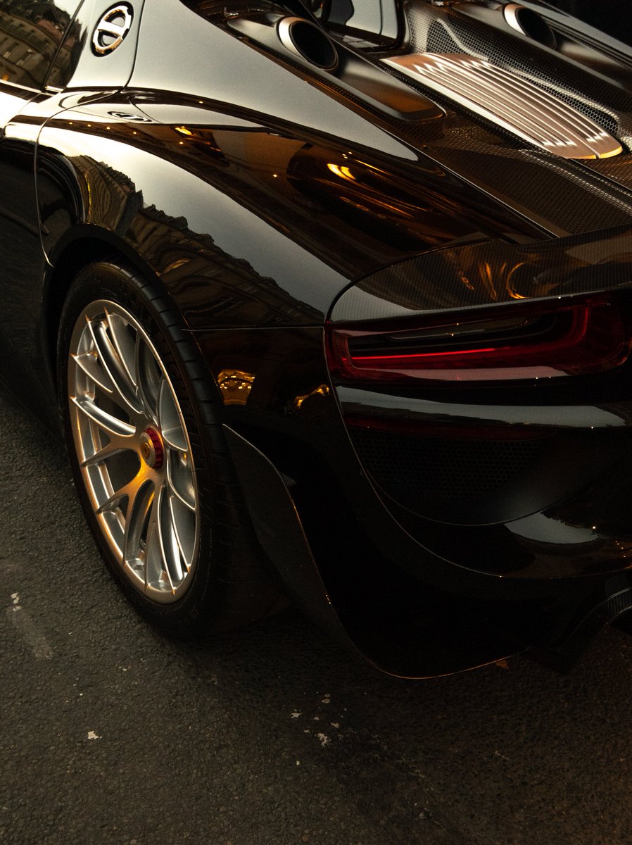 LaMontre18's tweet image. Neuf cent dix huit