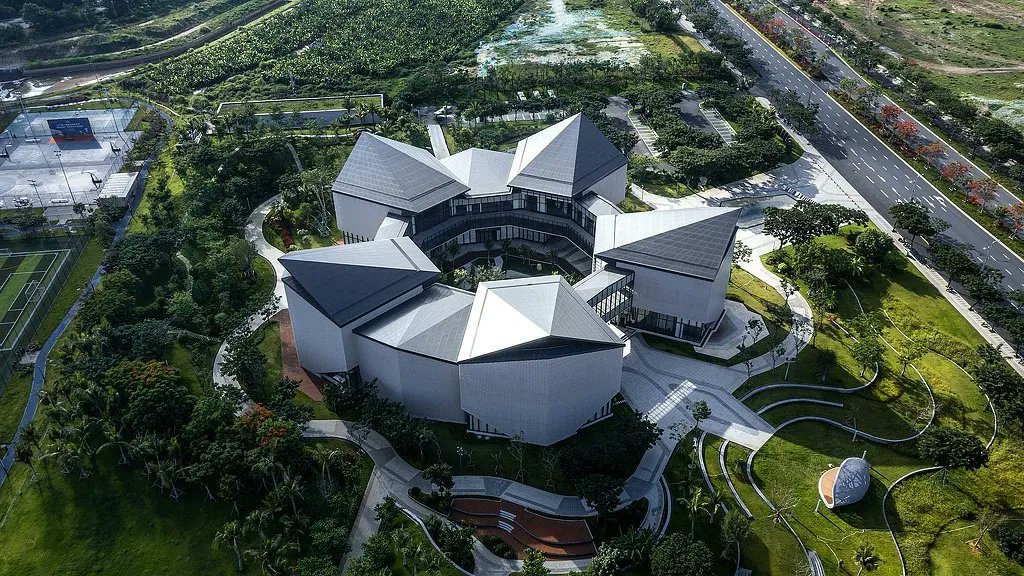 iamvisika's tweet photo. Sanya Yazhou Bay Science and Technology City | Gensler https://t.co/5YIVFjy3W8 https://t.co/D2gU6gv57Q