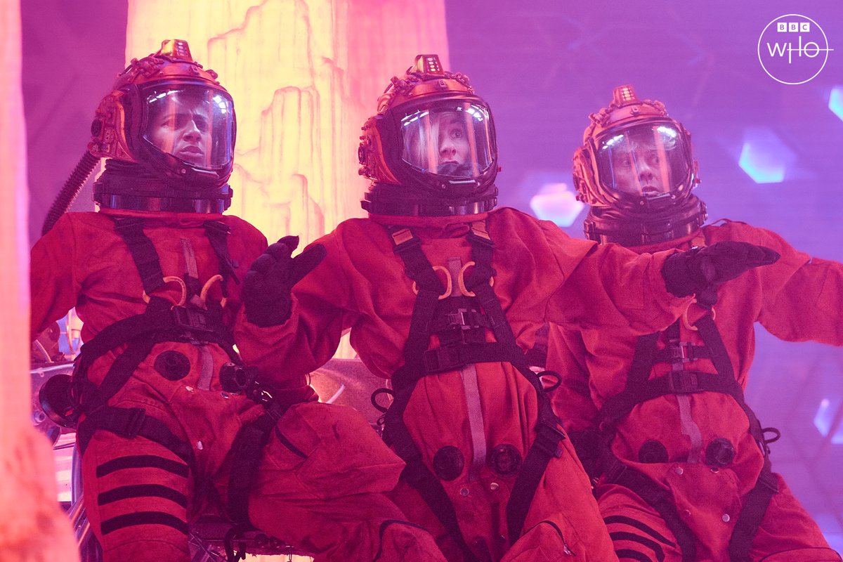 Today's the day!! 🔥

'The Power of the Doctor' debuts on <a href="/BBCOne/">BBC One</a> at 7:30pm UK time - Beware of spoilers on your feed from then! 👁 #DoctorWho