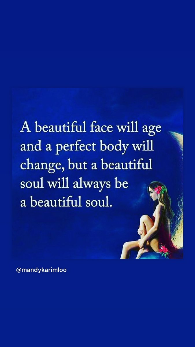 gillybrody's tweet photo. older but not out! #alwaysbebeautiful https://t.co/Vqf7izaKoo