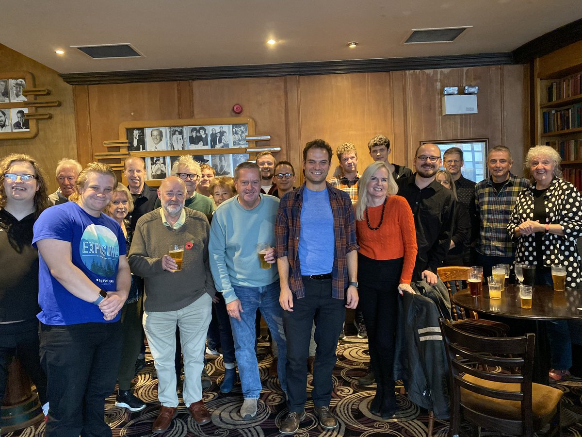 HFalconerMP's tweet image. It was great to meet up with supporters and colleagues last night. A great mix of students, councillors and members! We’re building a team that can win across Lincoln. 
Join us today: hamishfalconer.co.uk