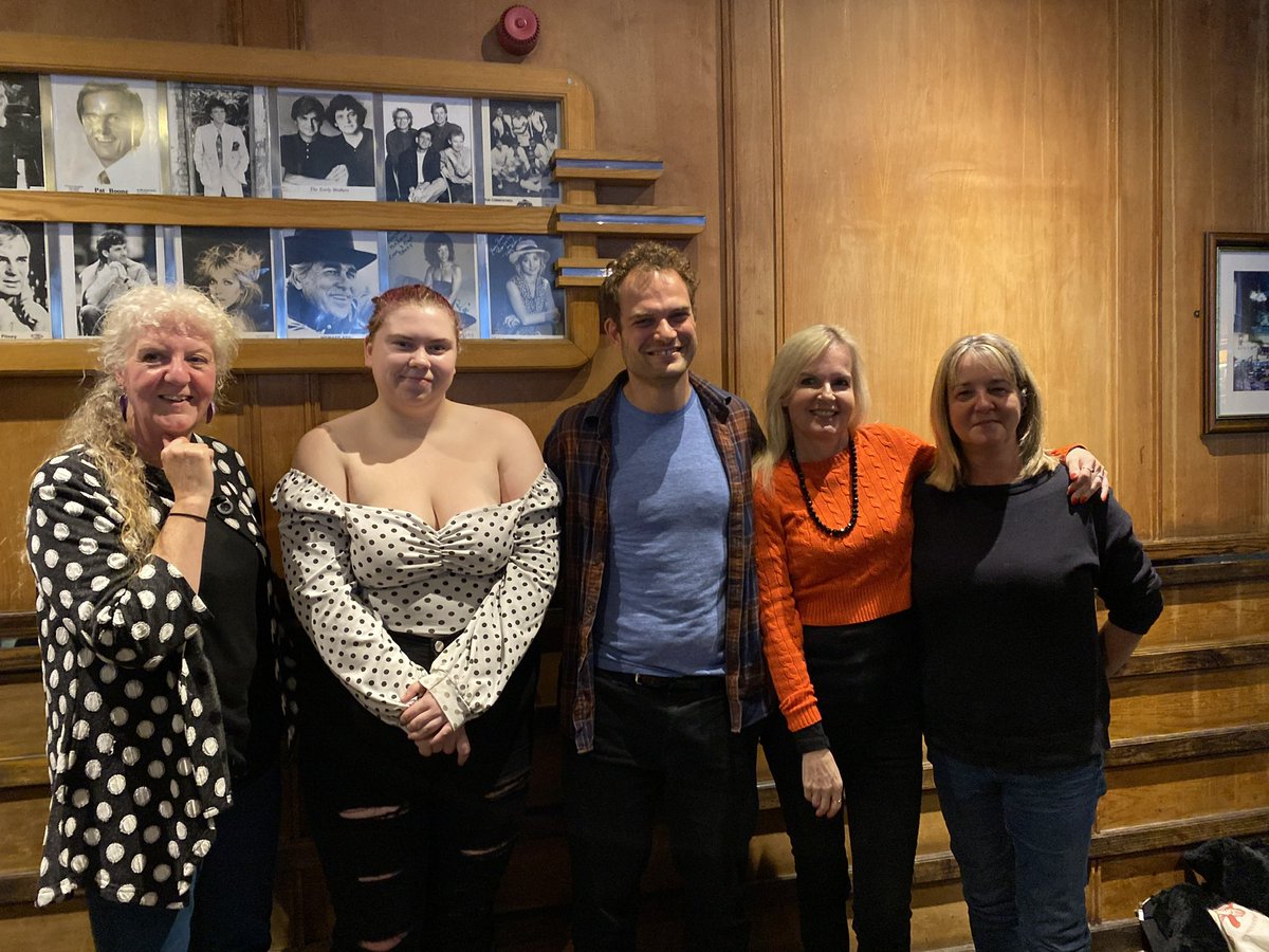 HFalconerMP's tweet image. It was great to meet up with supporters and colleagues last night. A great mix of students, councillors and members! We’re building a team that can win across Lincoln. 
Join us today: hamishfalconer.co.uk