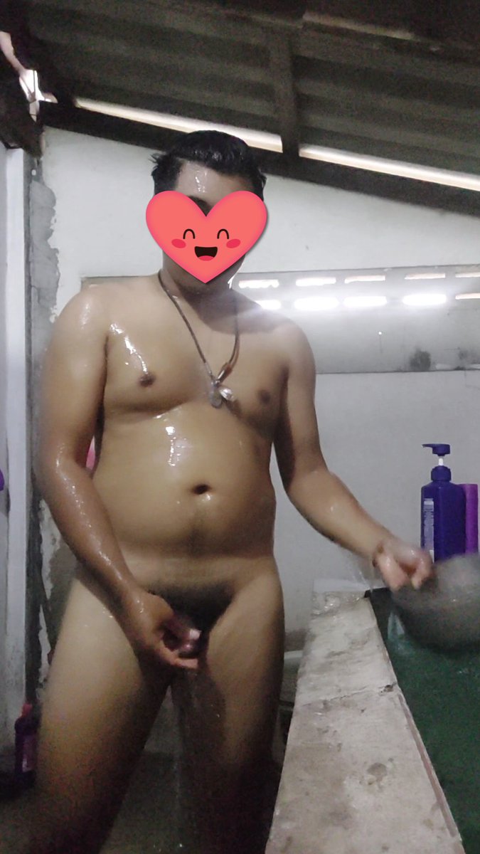 moonkit69's tweet photo. กำลังอาบน้ำเสร็จแล้วเงี่ยนตลอดไปด้วยนะ💦💦😁💕🖤 https://t.co/GuiirNelNP