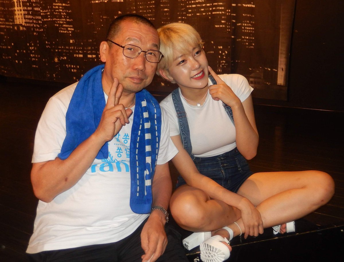 BhQv341xkYKSTpM's tweet photo. 皆さまこんばんは🎵今夜も推し事に励みます‼️💕🙌🎶 1023 Happy ari day🎂💐🙌🙌🙌🎁 #tahiti #ari #anso #minjee #miso https://t.co/WQqEAZAbjL