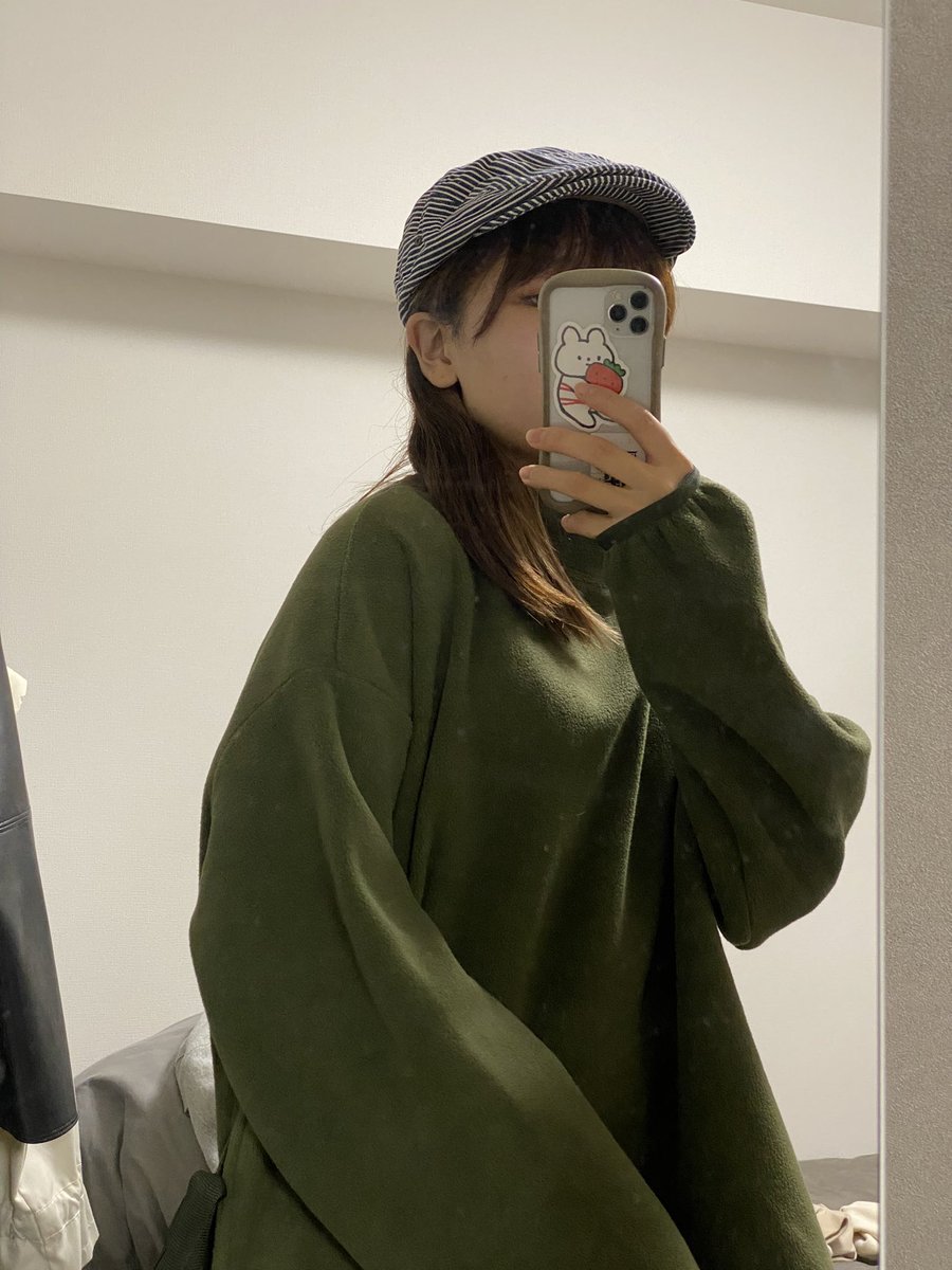 im__mn28's tweet photo. ユニクロ ¥1290   モックネック!!

シルエット可愛すぎんか！ https://t.co/S8ZpnUfOPV