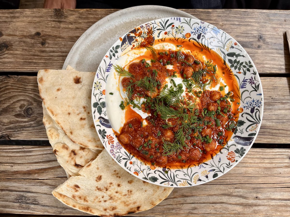 matt_shoreditch's tweet photo. Even in the rain, the #AllotmentKitchen shines. Great brunch at @StepneyCityFarm https://t.co/pCOXDUqYHj