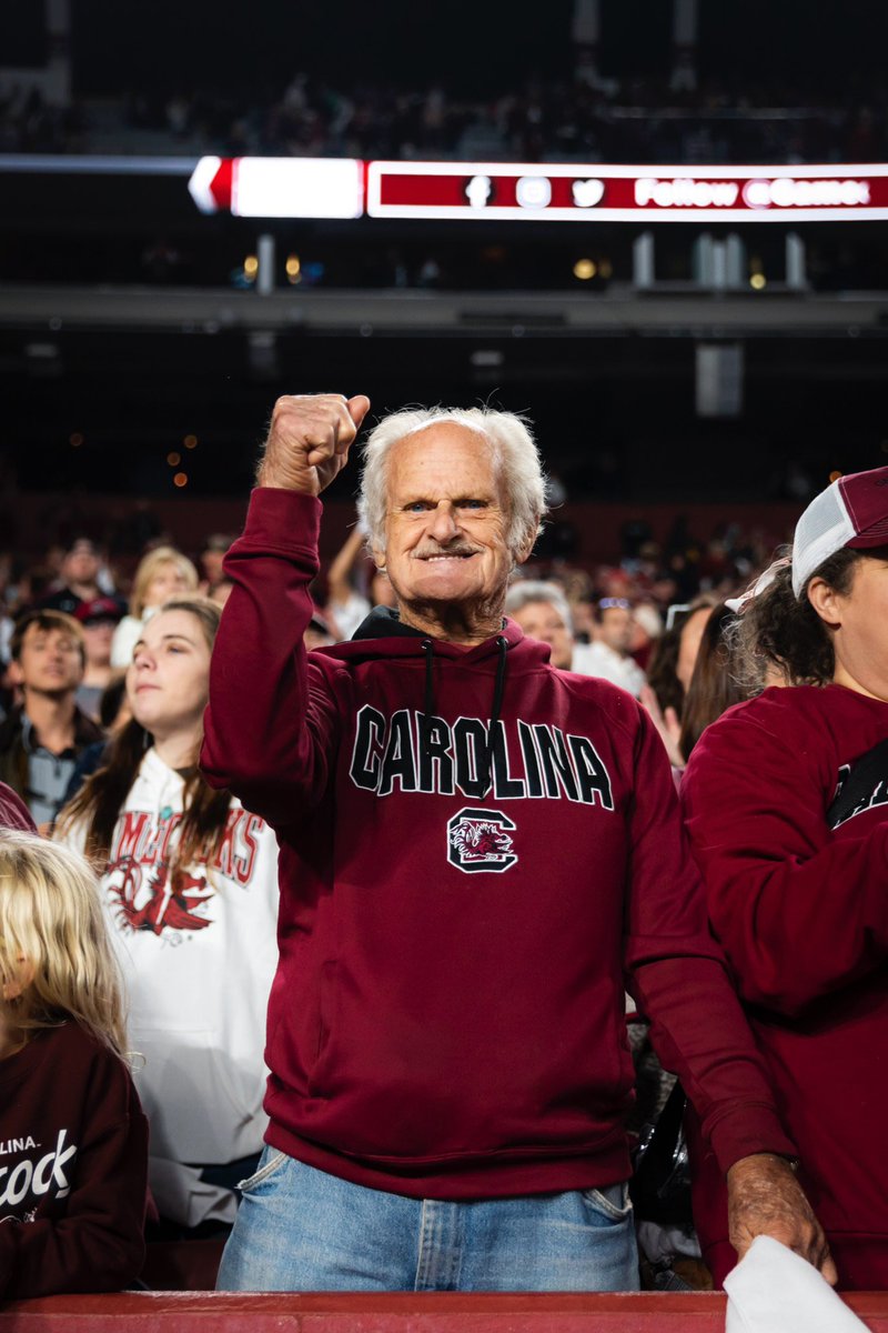 GamecockFB's tweet photo. Mood. https://t.co/R79bcbVnlz