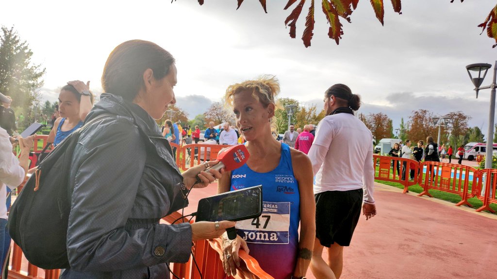 El Último Runner tweet media