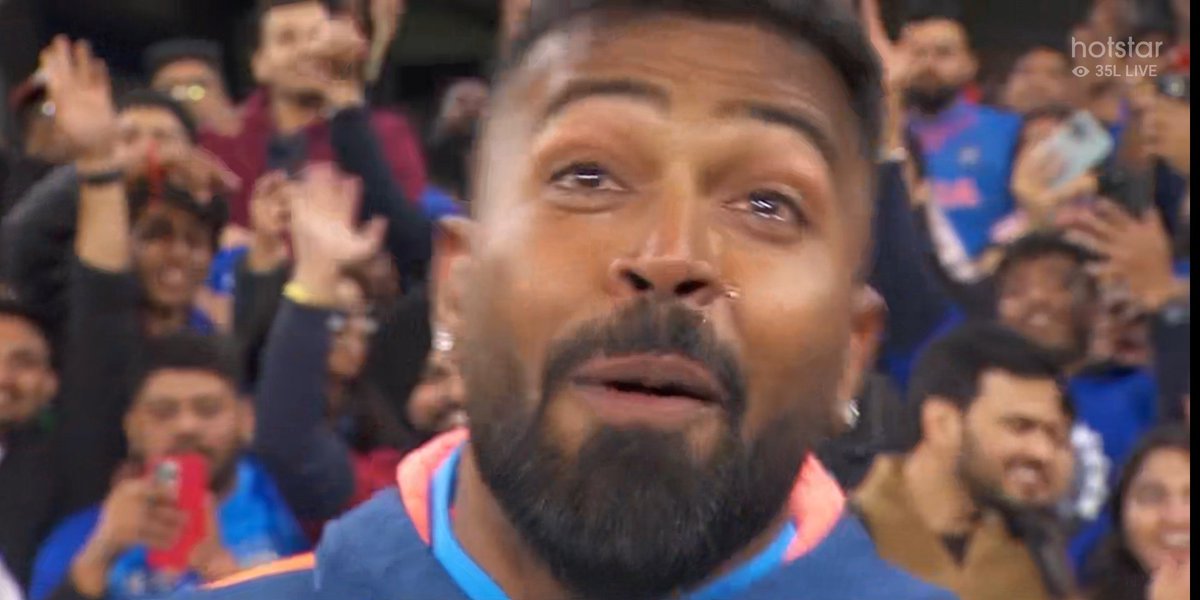 Hardik Pandya in tears while speaking about his father.